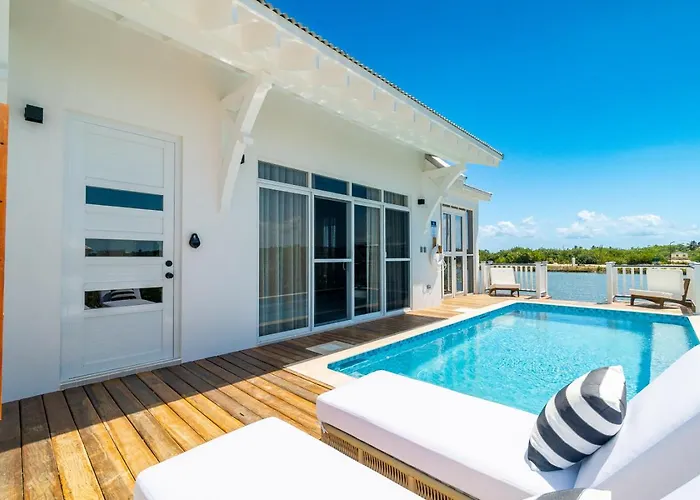 Villa Turtle And Mistico Club Boat Shuttle *