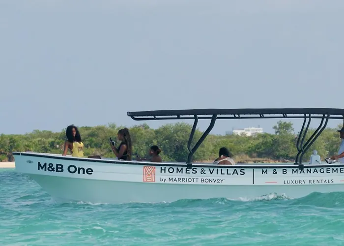 Turtle And Mistico Club Boat Shuttle Villa *